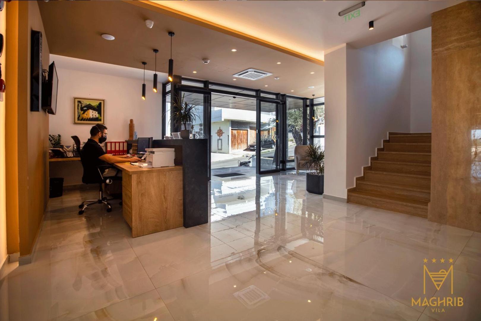 Maghrib Hotel Ulcinj Eksteriør bilde